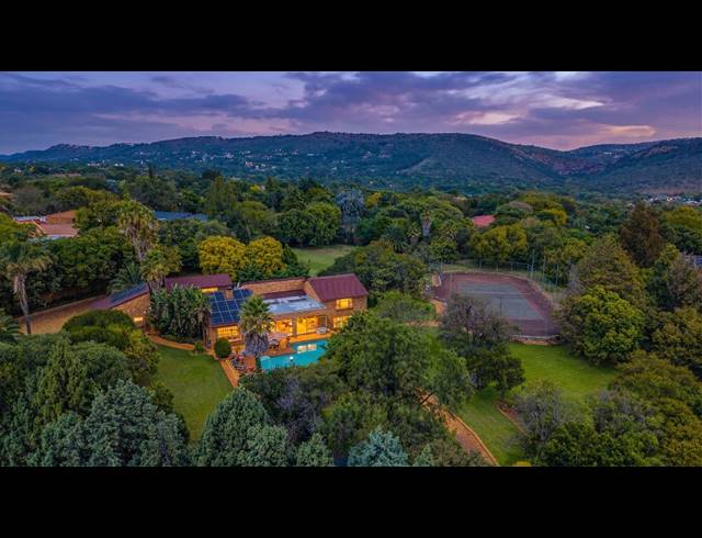 4 BEDROOM FREEHOLD FOR SALE IN RUIMSIG